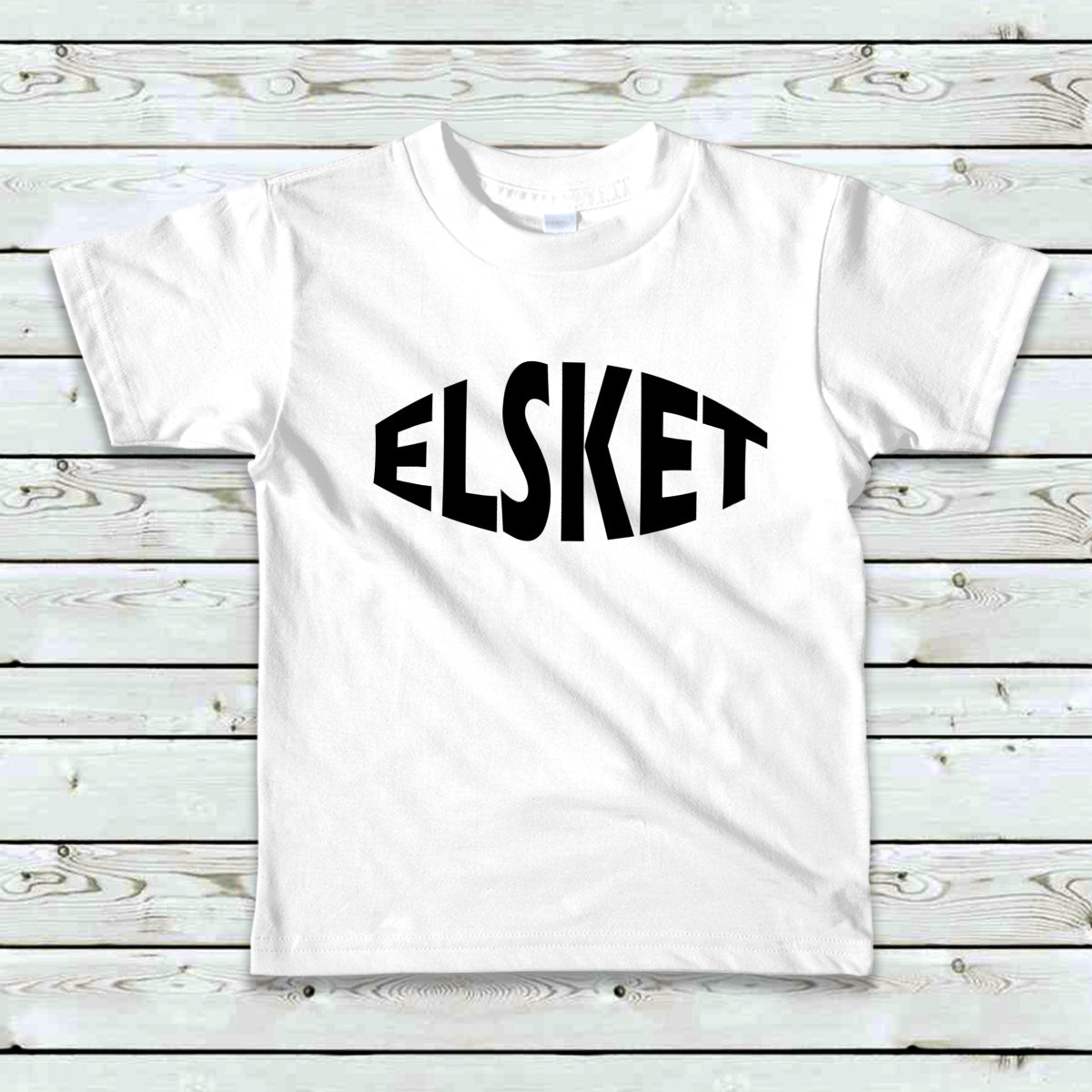 Barnestørrelser T-skjorte "Elsket" sort trykk